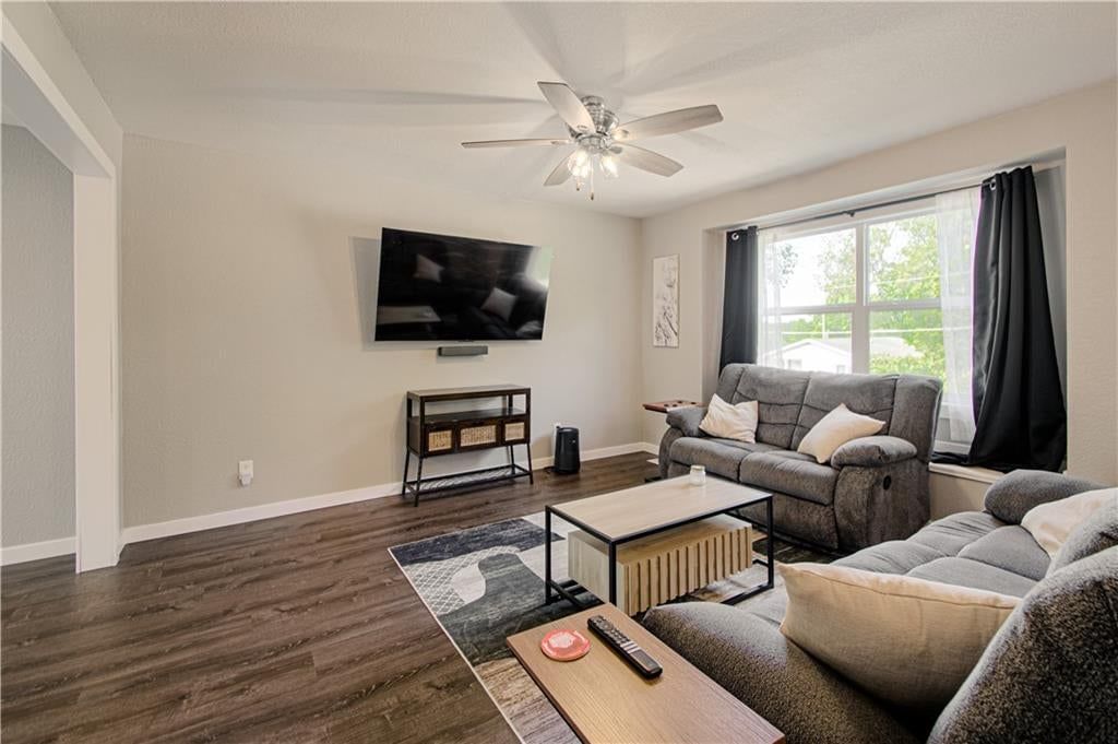 1120 Hickory Street — photo 5
