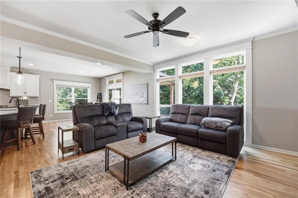 5805 Thousand Oaks Drive — photo 16