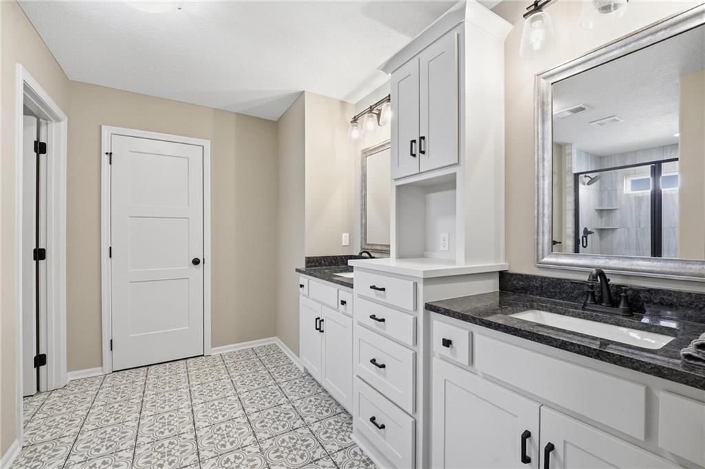 5805 Thousand Oaks Drive — photo 27