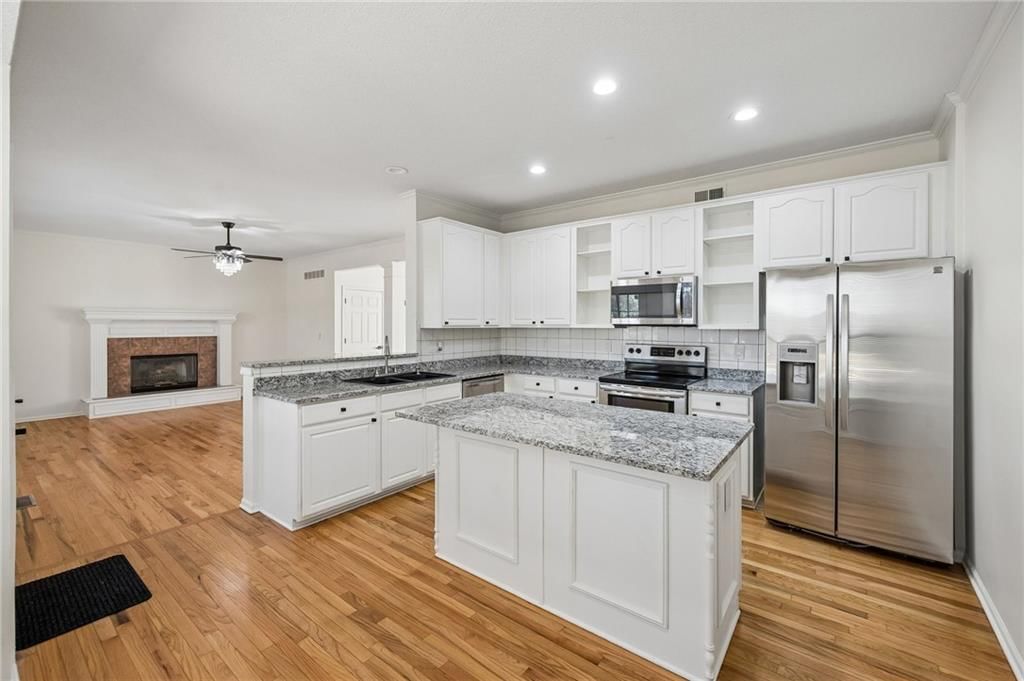 15113 W 156th Terrace — photo 10