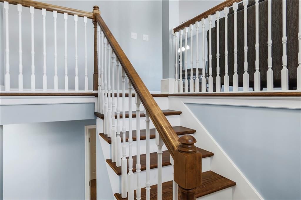 1403 Dickinson Road — photo 4