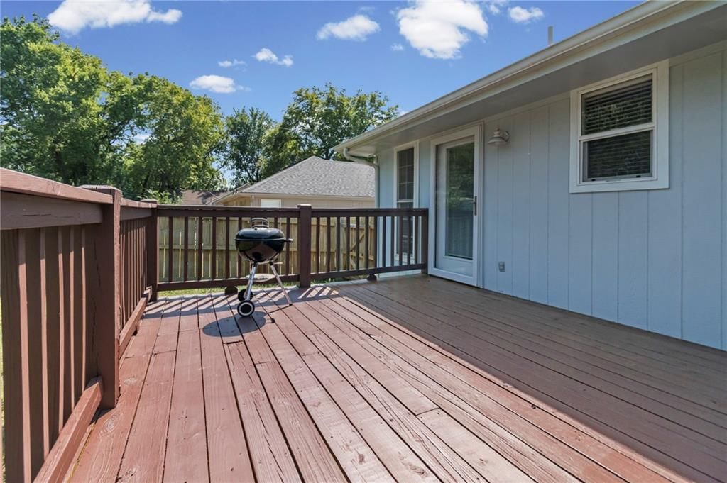 1403 Dickinson Road — photo 31