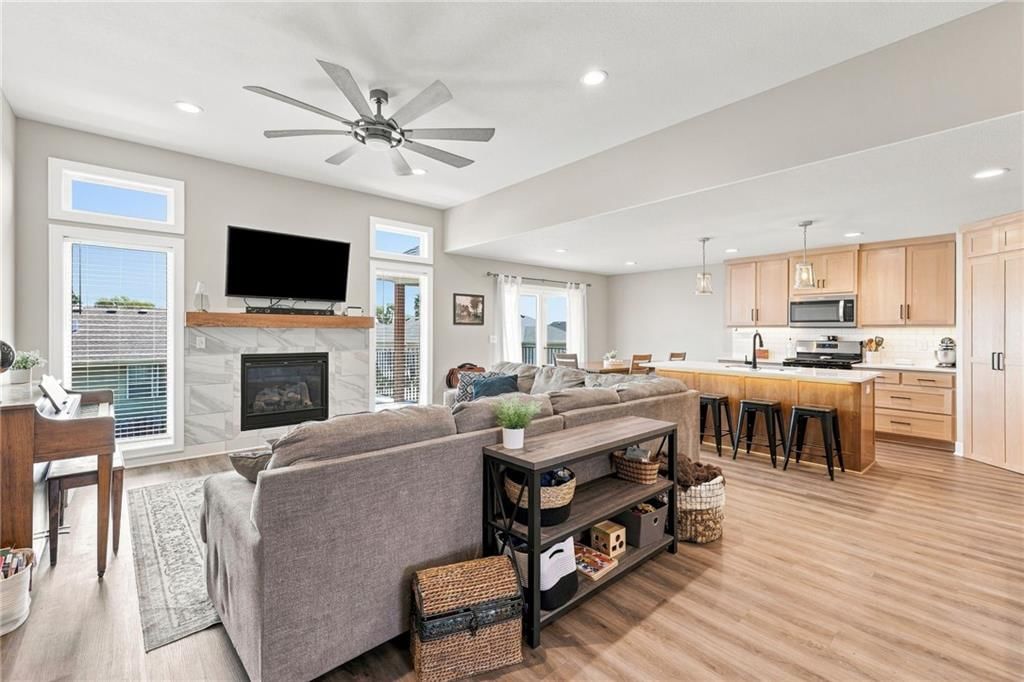 305 S Wilson Street — photo 8