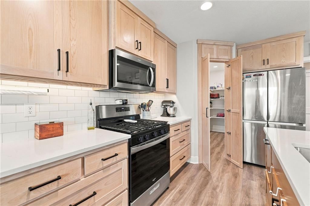 305 S Wilson Street — photo 18
