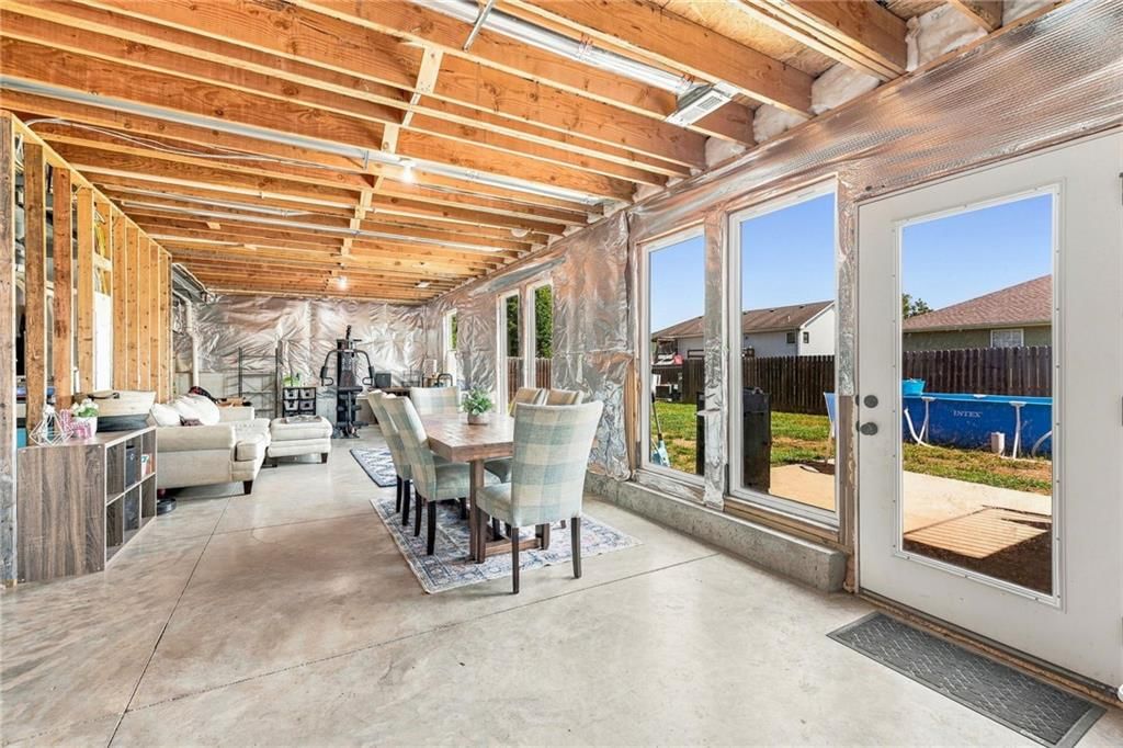 305 S Wilson Street — photo 34