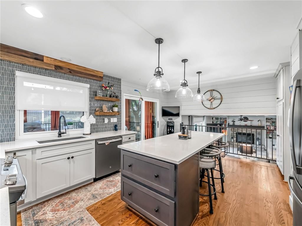 10804 Horton Street — photo 12