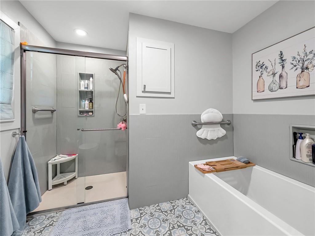 10804 Horton Street — photo 27
