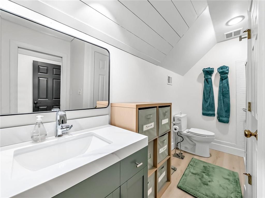10804 Horton Street — photo 35