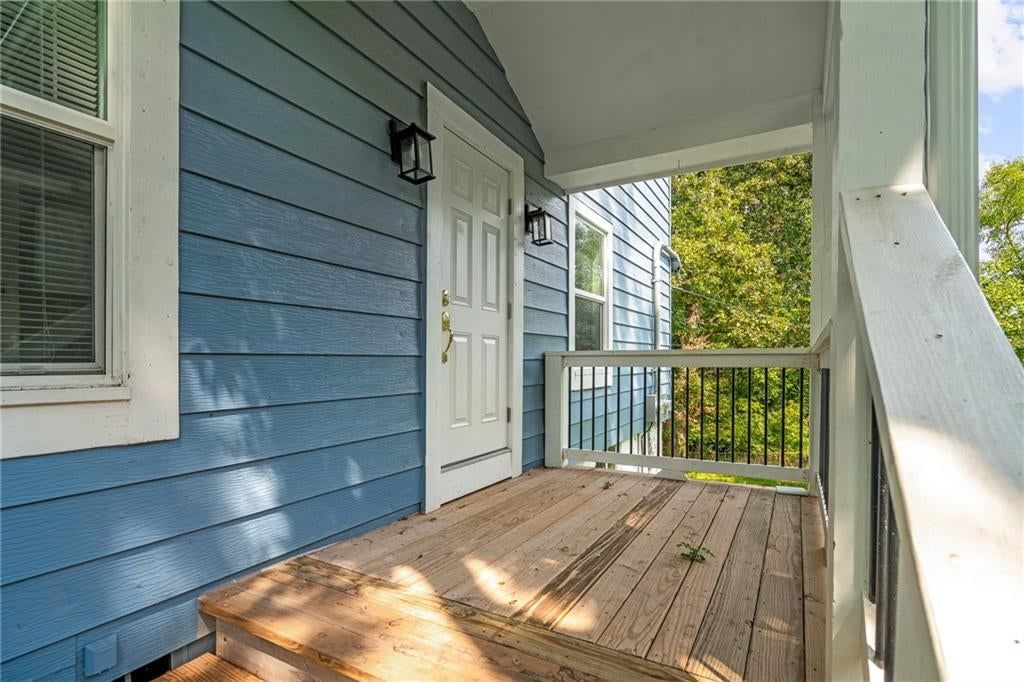 Photo 24 of 33 - 2909 Topping Avenue, Kansas City, MO 64129