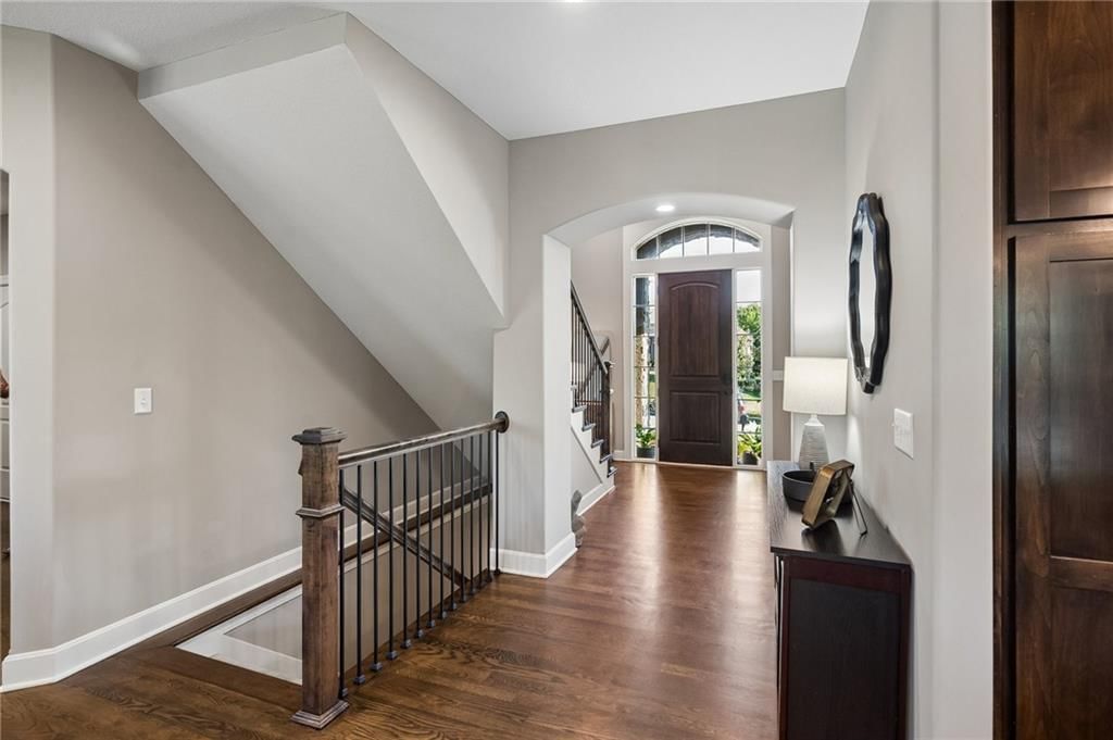 4607 NW 71st Street — photo 2