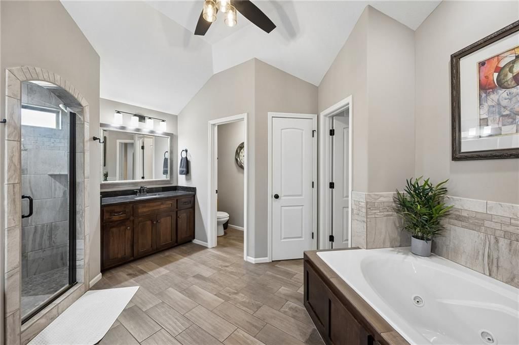 4607 NW 71st Street — photo 13