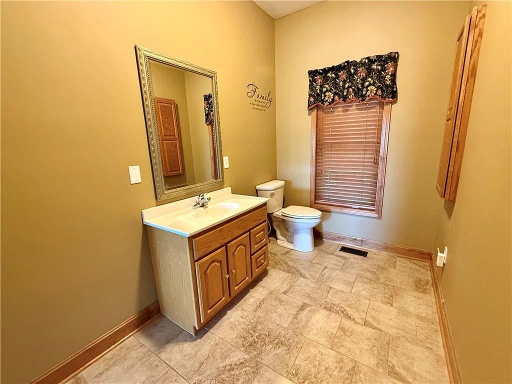 10030 Airfield Lane — photo 29