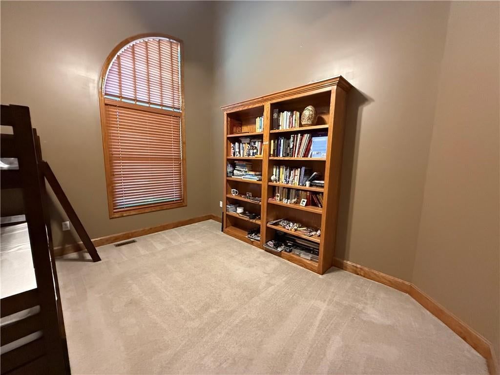 10030 Airfield Lane — photo 31