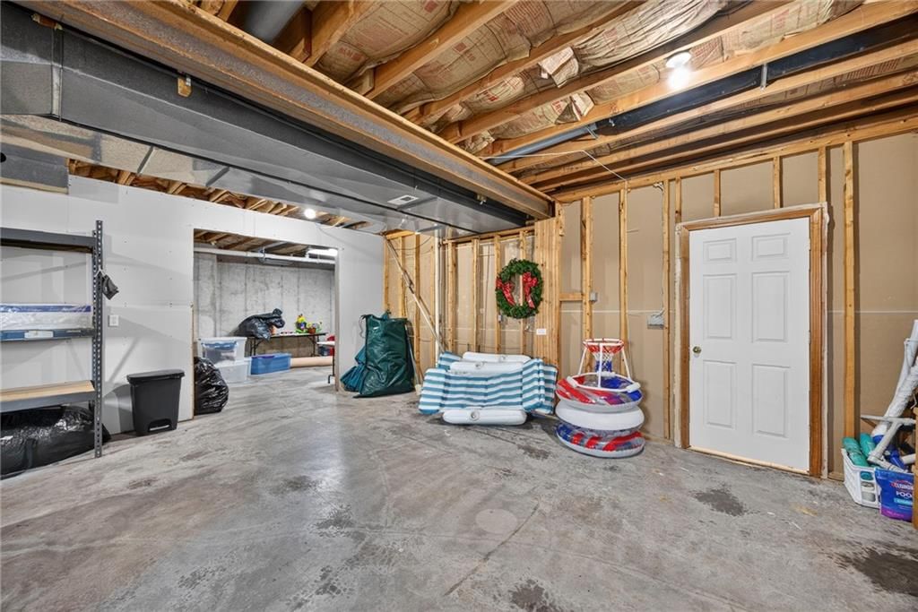 10030 Airfield Lane — photo 47