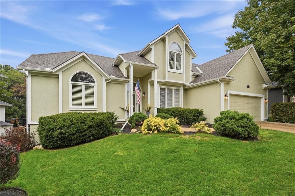 12610 W 126th Street, Overland Park, KS: listing photo 2