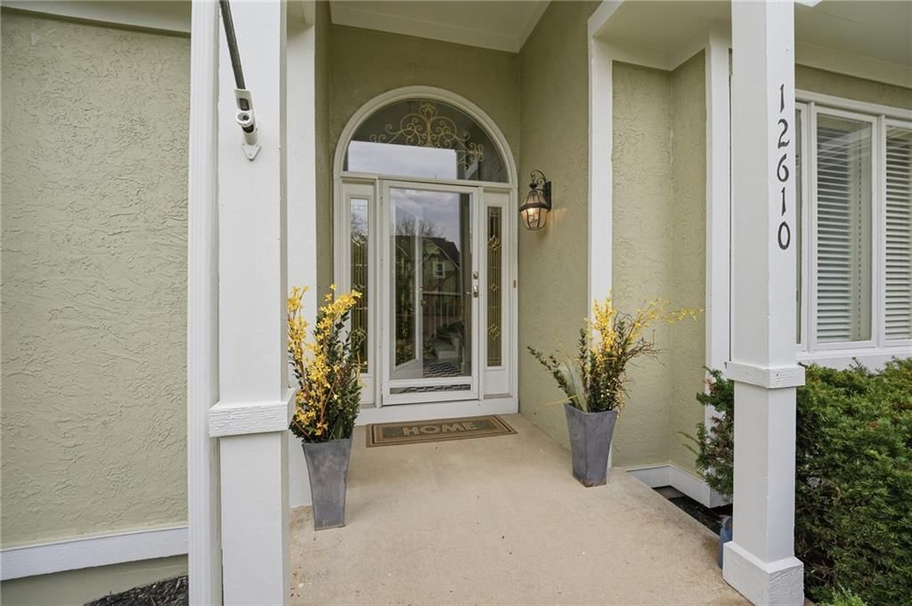Photo 5 of 78 - 12610 W 126th Street, Overland Park, KS 66213
