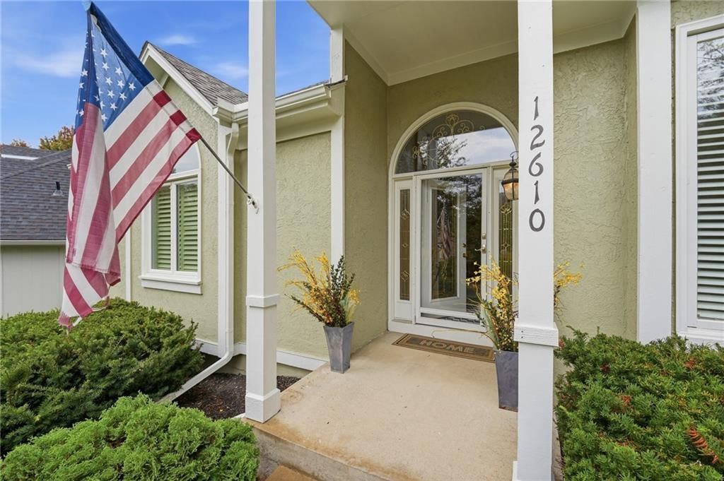 Photo 6 of 78 - 12610 W 126th Street, Overland Park, KS 66213