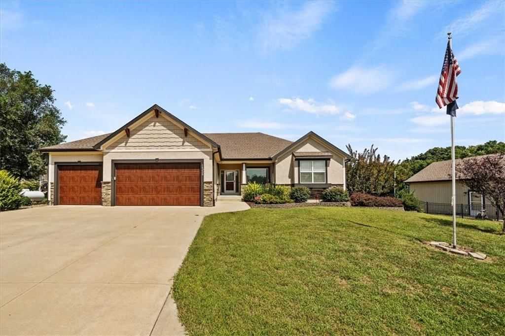 18220 Prairie View Drive — photo 4