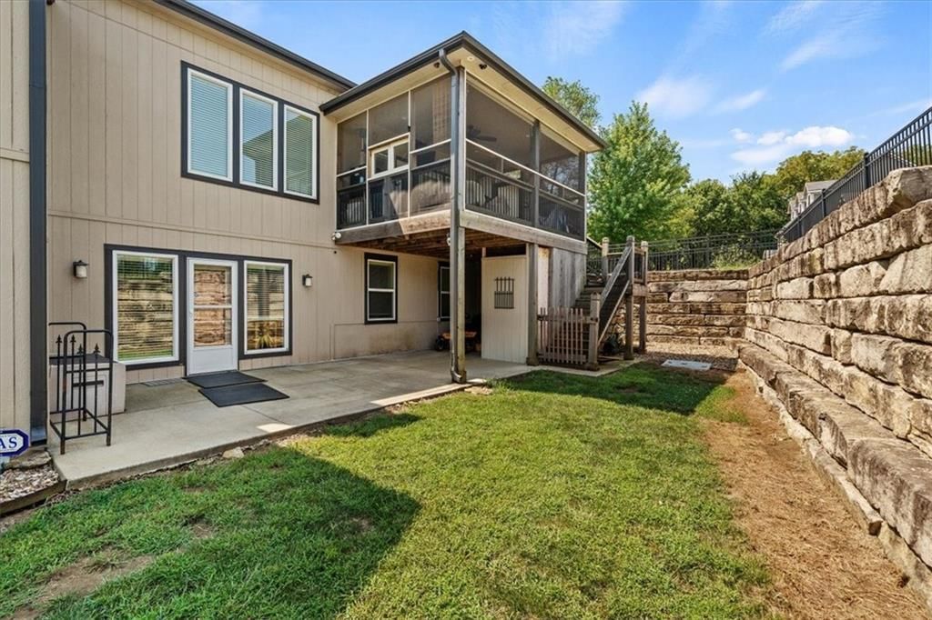 18220 Prairie View Drive — photo 6