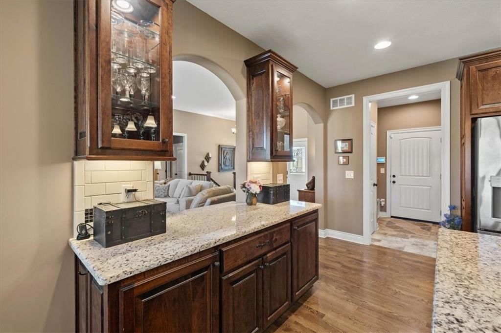 18220 Prairie View Drive — photo 18