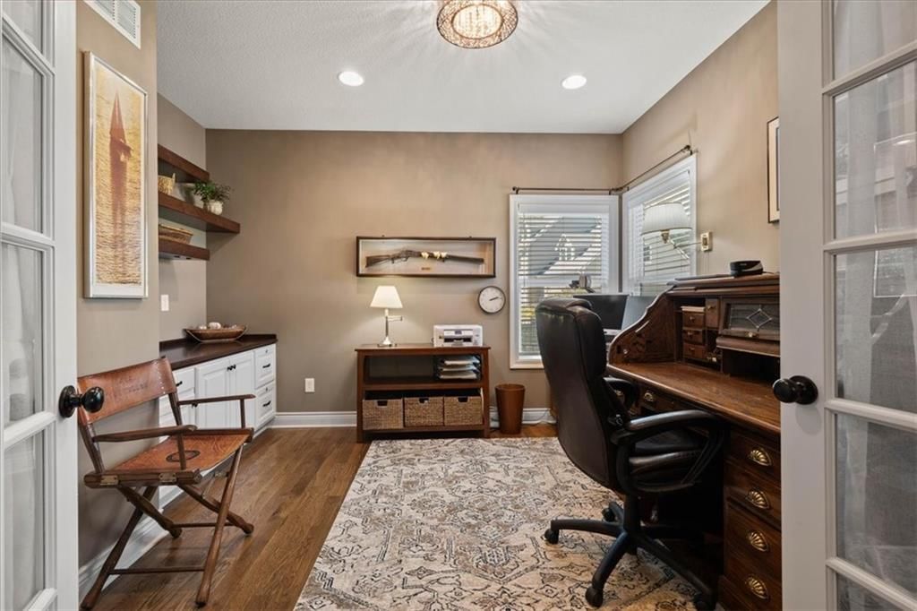 18220 Prairie View Drive — photo 22