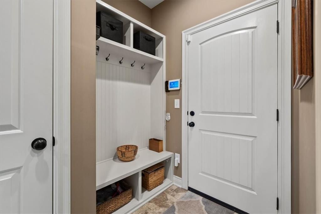 18220 Prairie View Drive — photo 24