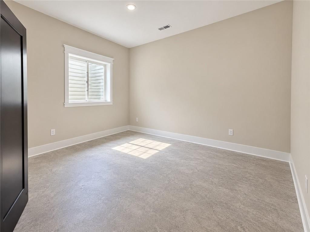 8013 SE Crumley Court — photo 15