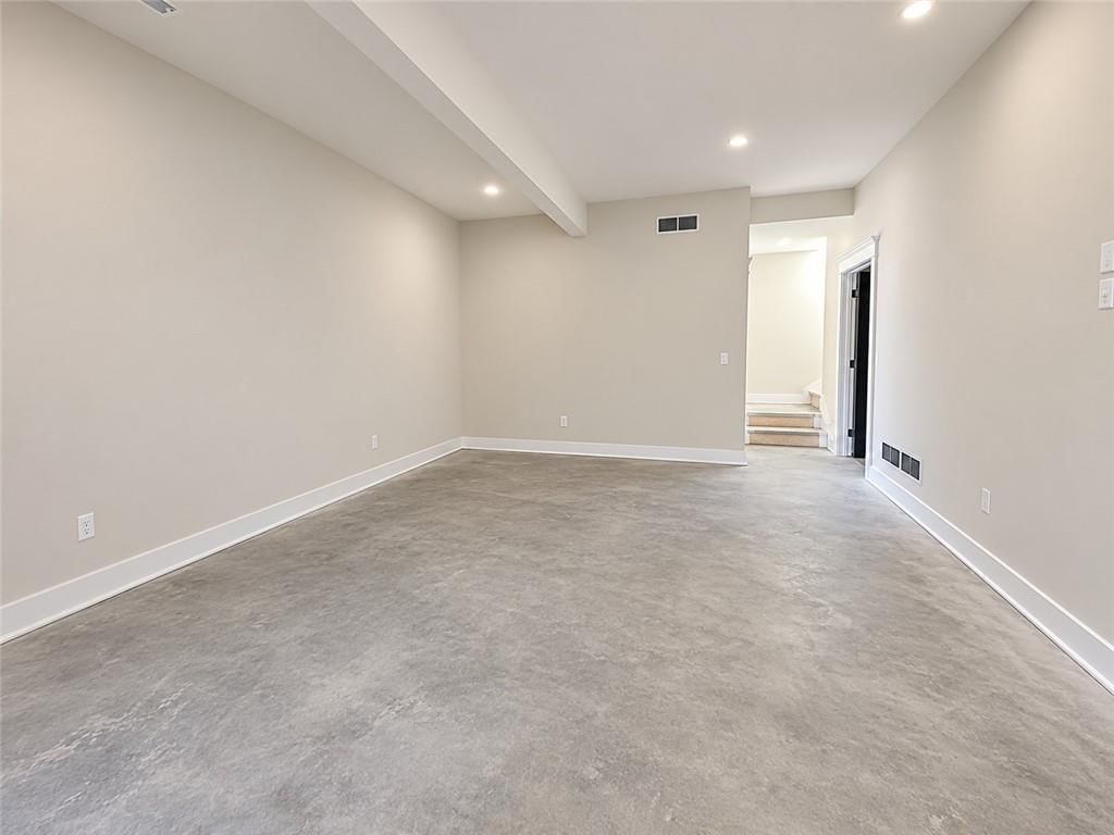 8013 SE Crumley Court — photo 17