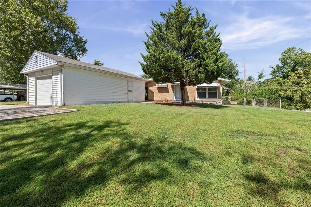 800 Marilynn Avenue, Liberty, MO: listing photo 2