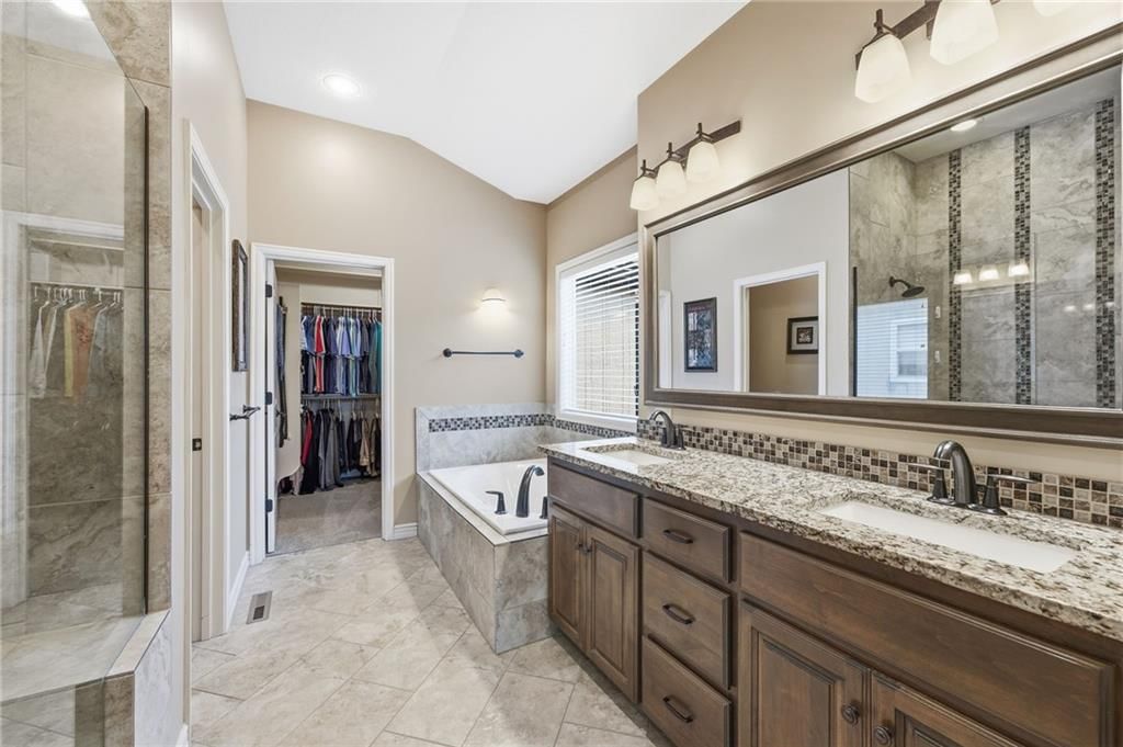 1209 SW 40TH Street — photo 27