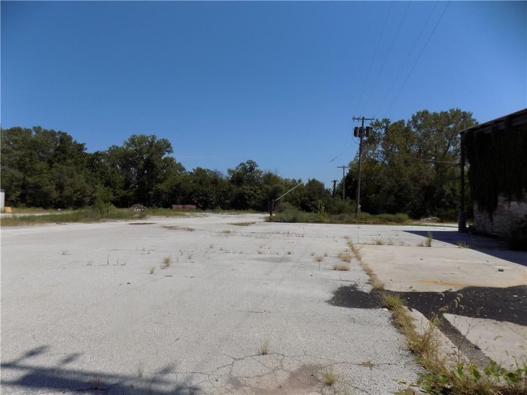 801 W Wilson Street — photo 12