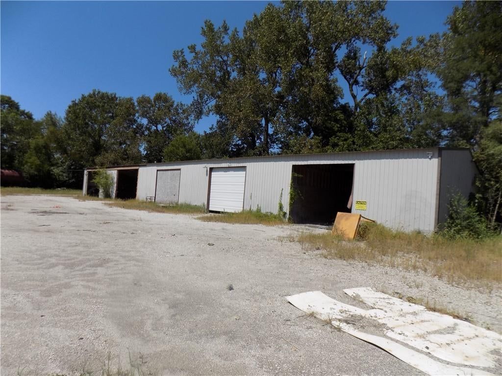 801 W Wilson Street — photo 17