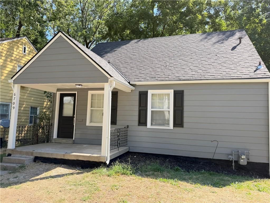 6709 Walrond Avenue — photo 2