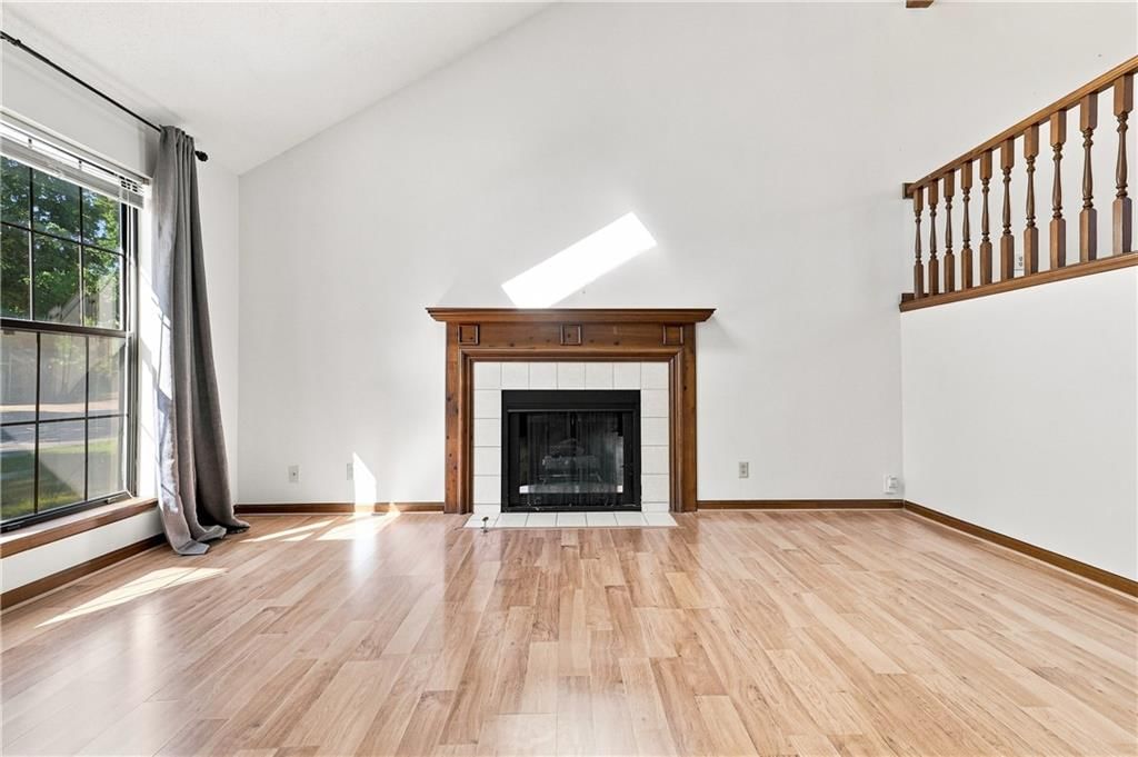 10924 W 115th Street — photo 5