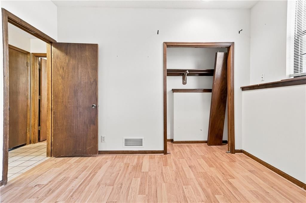 10924 W 115th Street — photo 24
