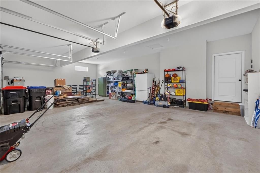 Photo 45 of 50 - 1100 NE Goshen Court, Lee's Summit, MO 64064