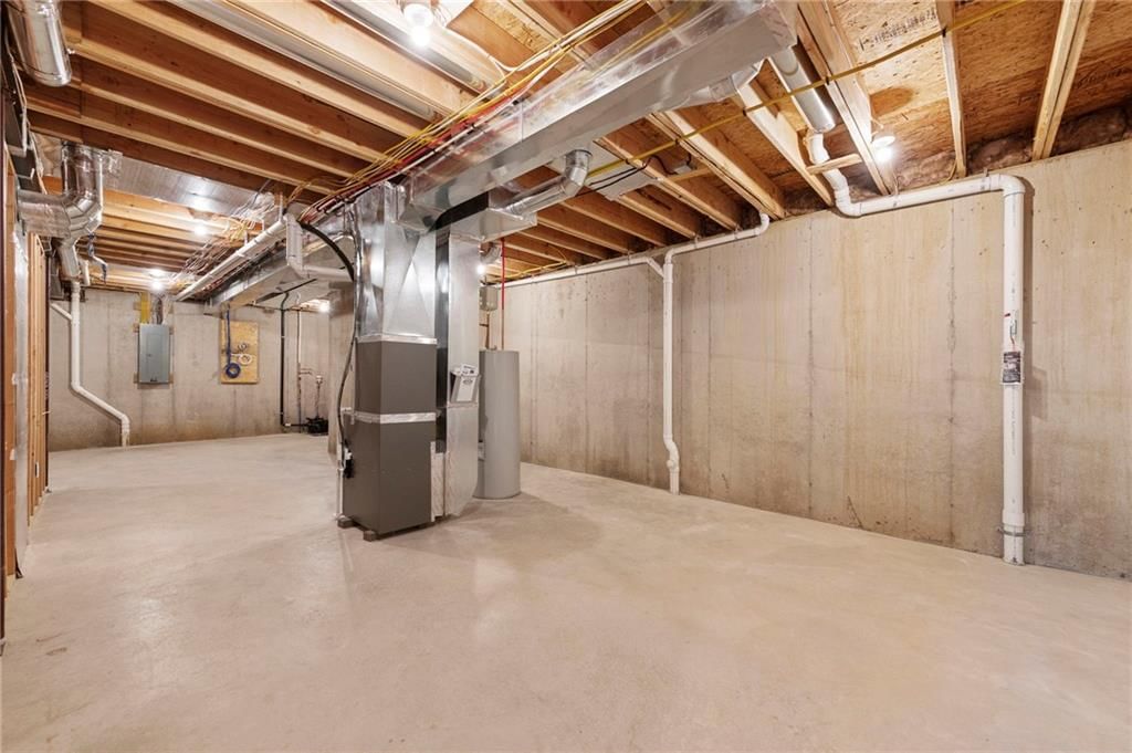 14637 Amanda Lane — photo 31