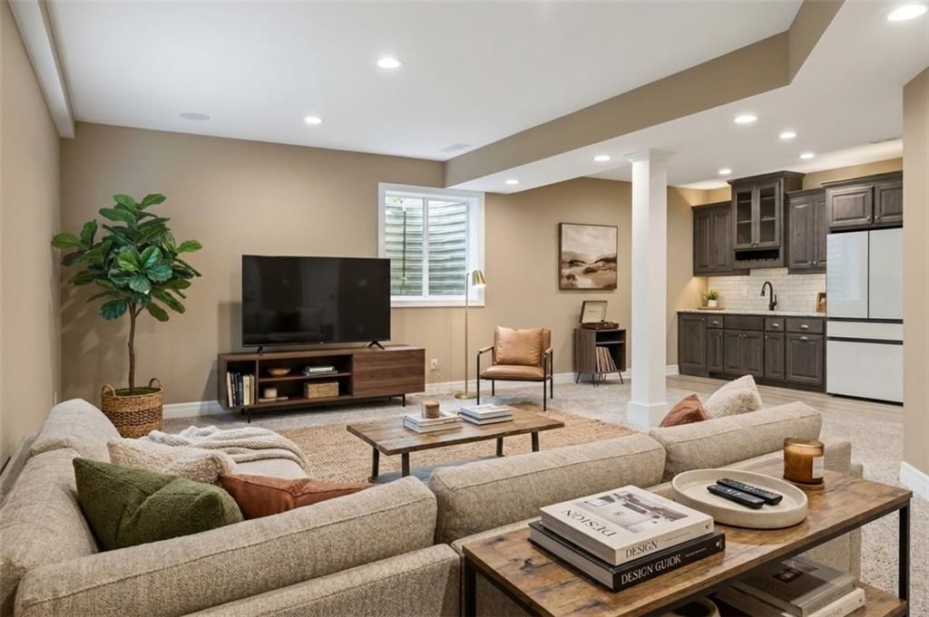 Photo 52 of 63 - 11454 S Lakecrest Drive, Olathe, KS 66061