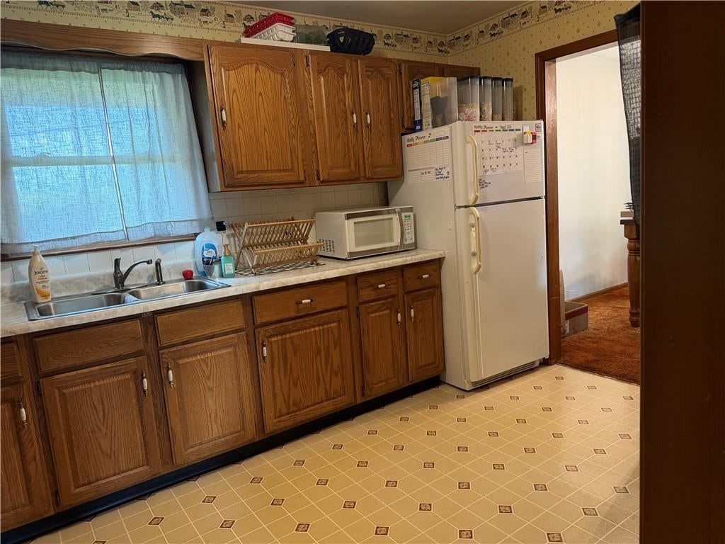 1104 W Forrest Lane — photo 13
