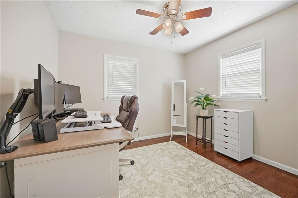 804 S Brentwood Street — photo 13