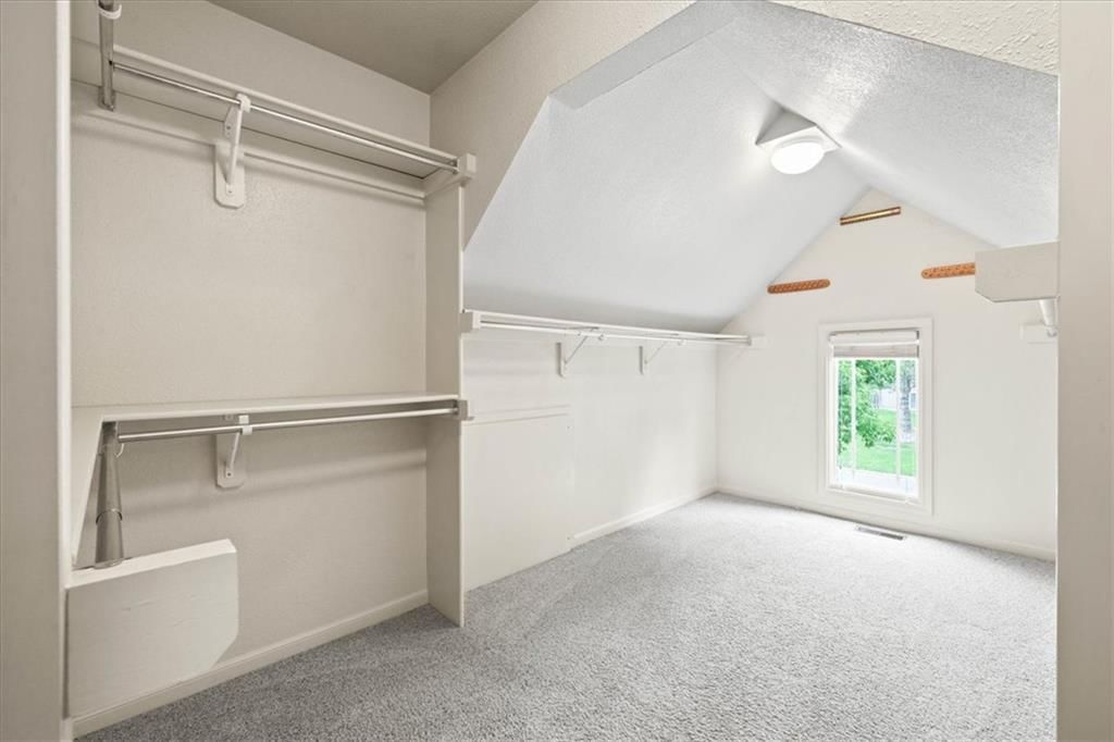 8426 Haven Street — photo 29