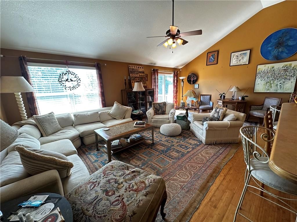 4902 Kelsey Court — photo 6