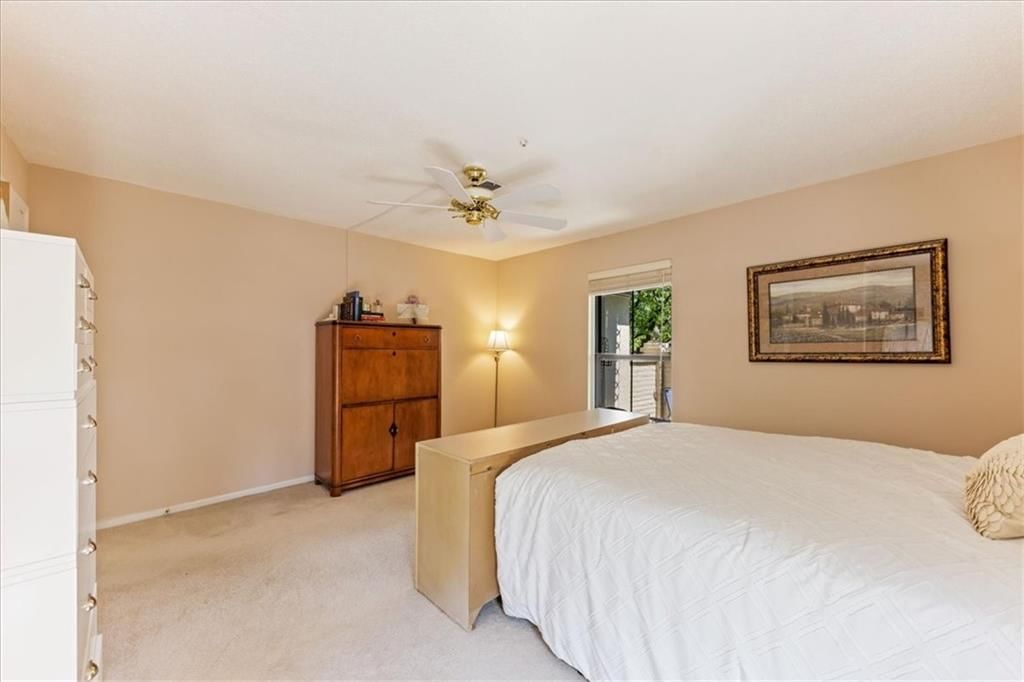 10758 Glenwood Street — photo 13