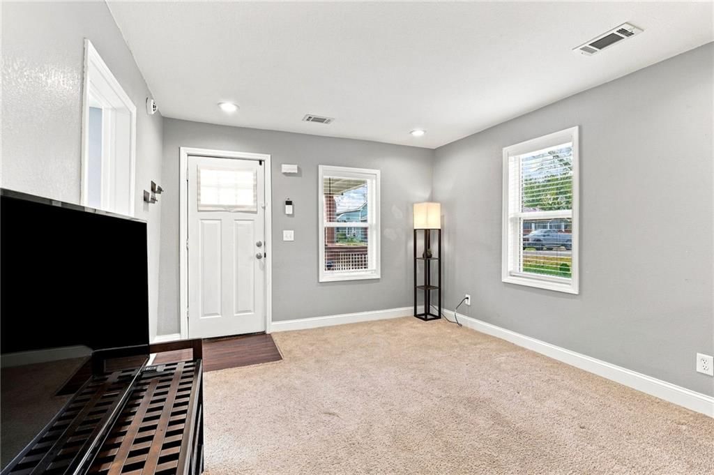 3005 N 31st Street — photo 9