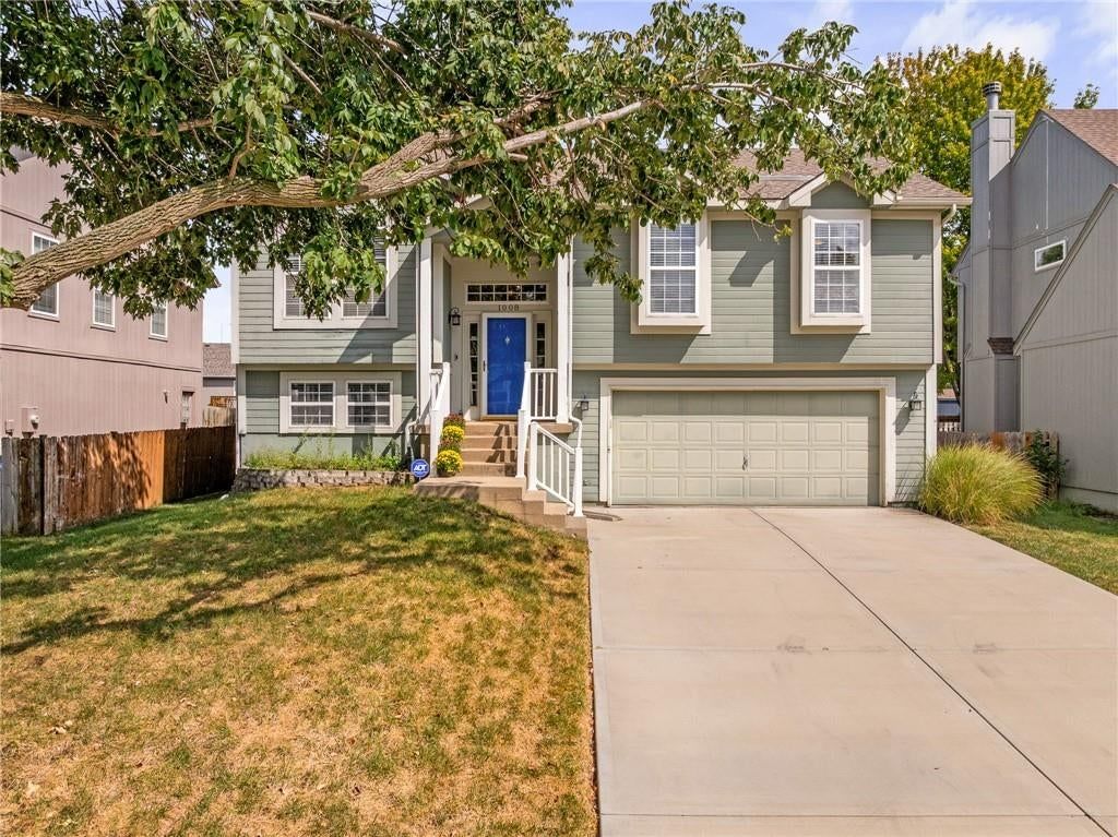 1008 N Clinton Street — photo 4