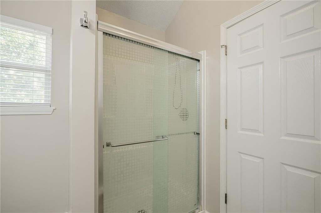 1008 N Clinton Street — photo 34