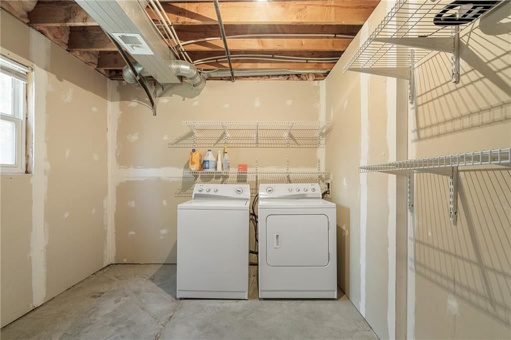1008 N Clinton Street — photo 49