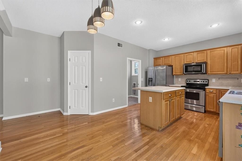 14412 W 139th Terrace — photo 31
