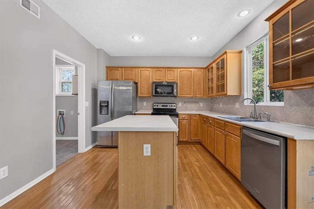 14412 W 139th Terrace — photo 33