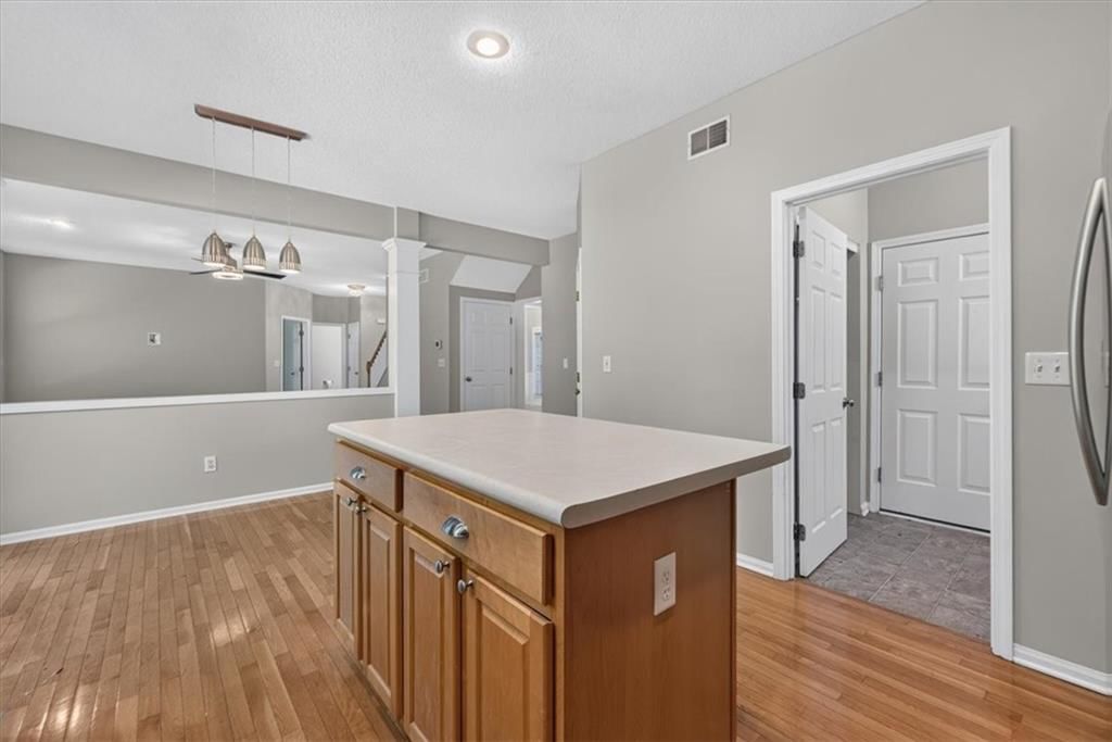 14412 W 139th Terrace — photo 36
